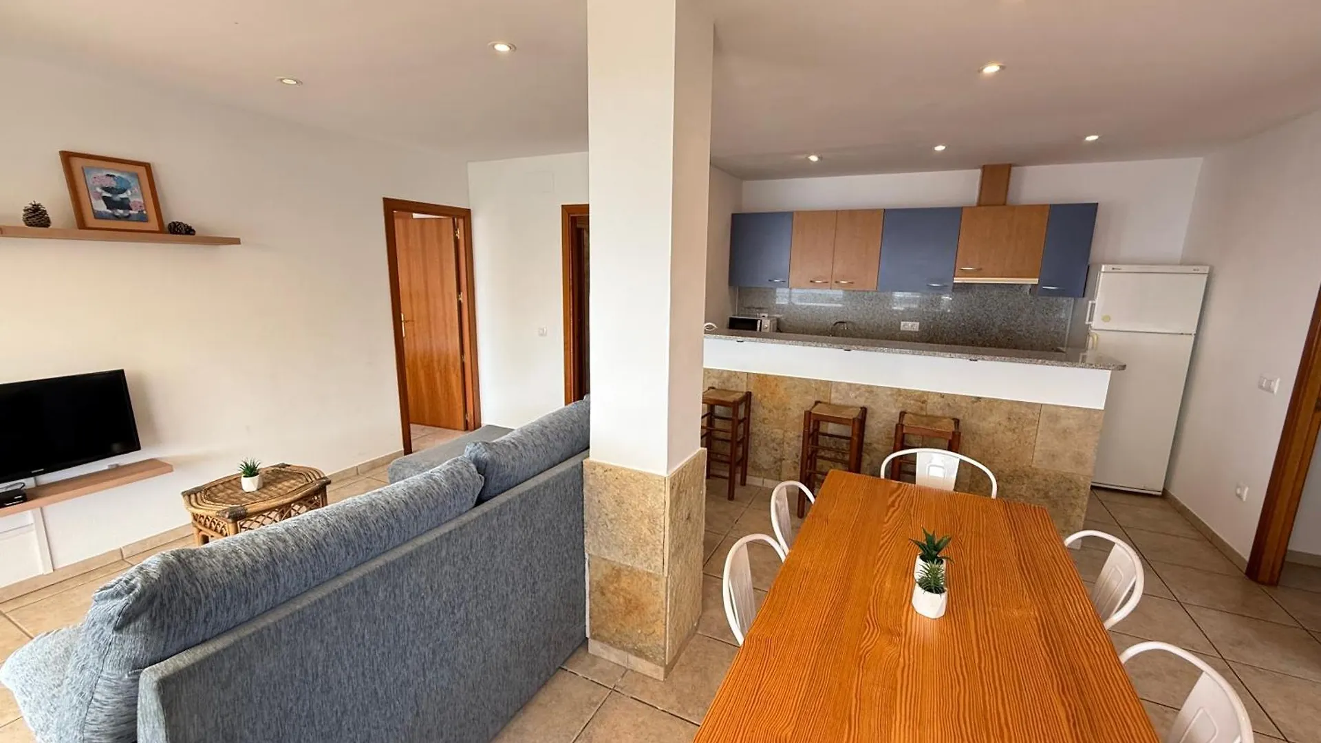 Agi Rodas Apartments Roses